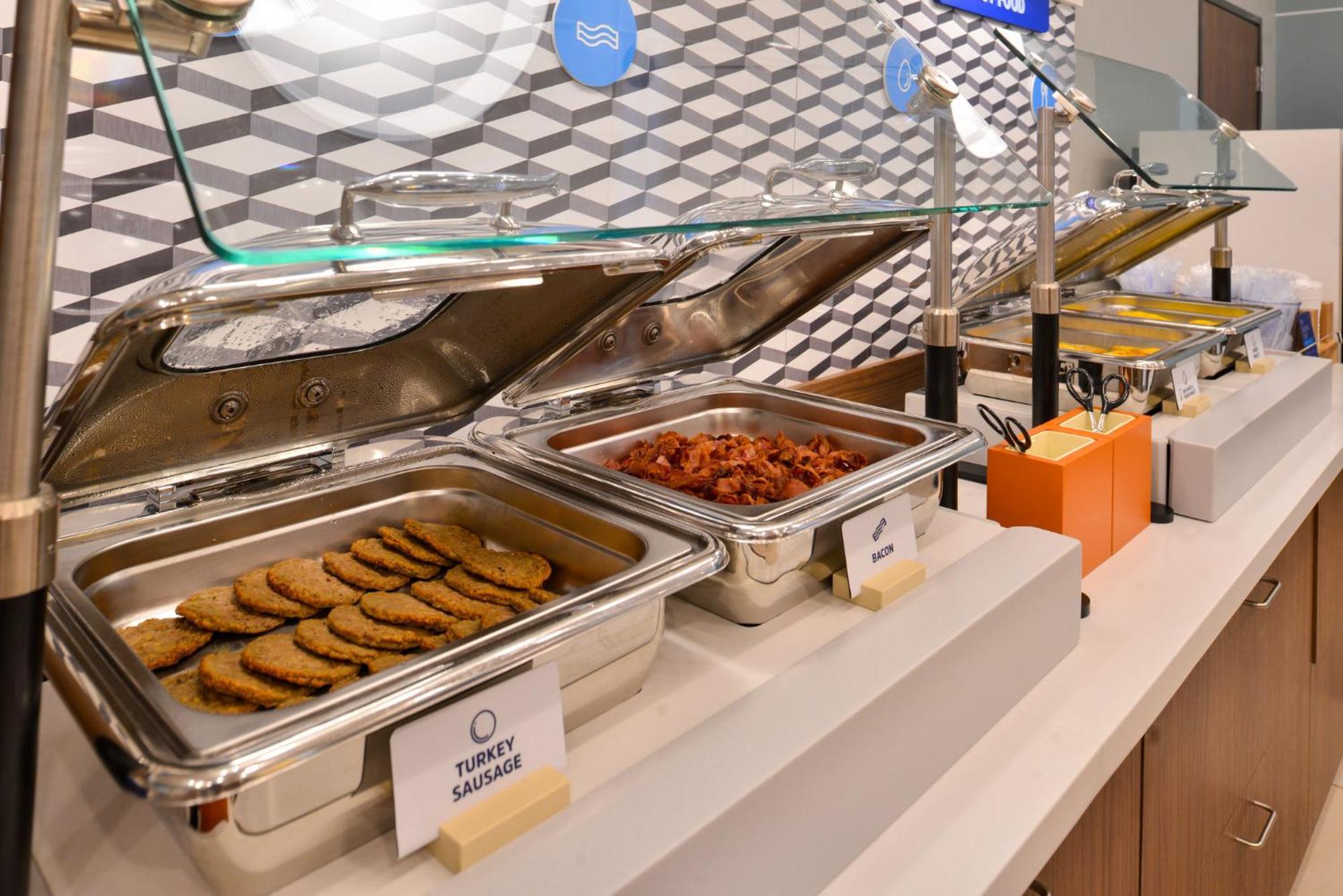 Holiday Inn Express & Suites Buford - Mall Of Georgia By Ihg Ngoại thất bức ảnh